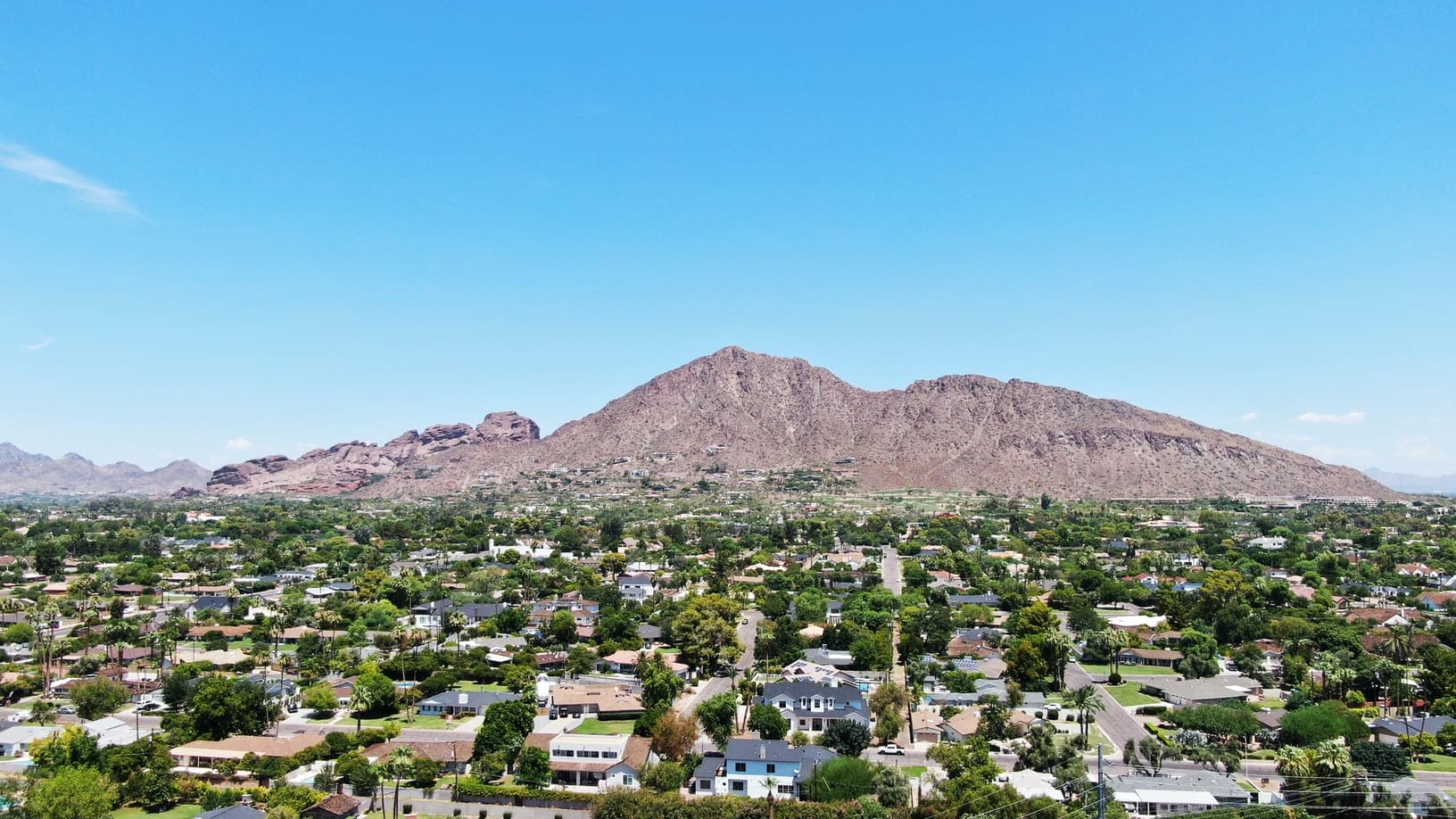 picture of neighborhood in central phoenix