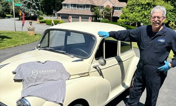 Shopper at Grasons of Bellevue with car
